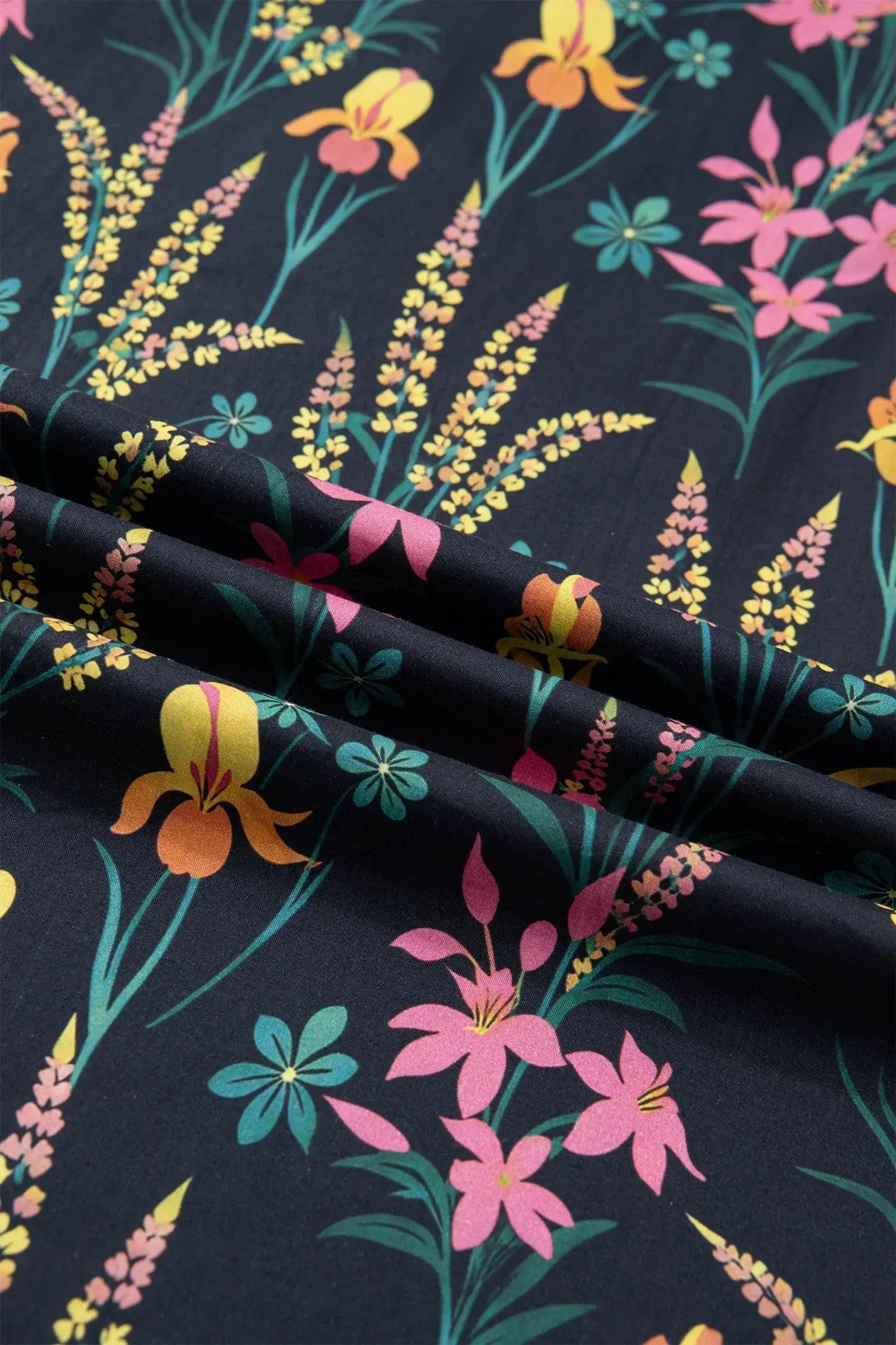 Black Floral Print Contrast Trim Tiered Ruffled Short Sleeve Blouse