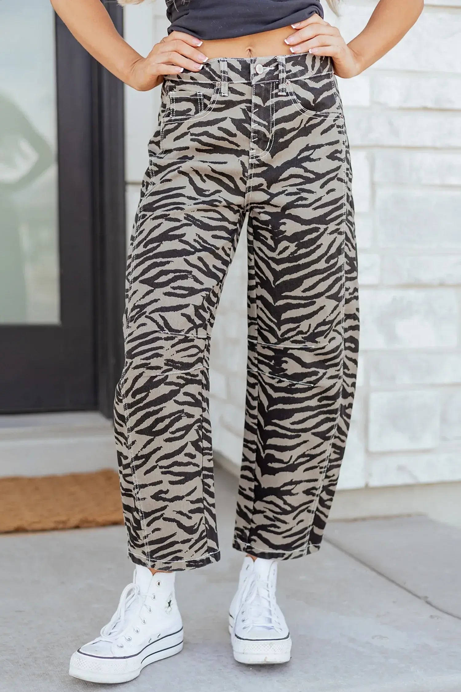 Gray Zebra Stripe Printed Wide Leg Barrel Jeans - Sweet Fashion Wholesale