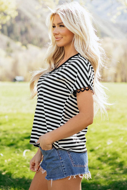 Black Striped Print V Neck Delicate Trim Casual Tee