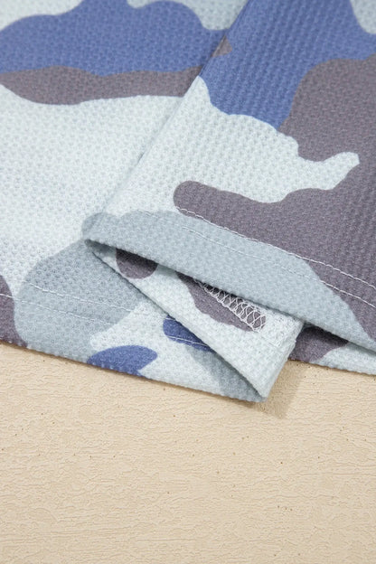 Gray Plus Size Camouflage Print Textured Casual Tee - Sweet Fashion Wholesale