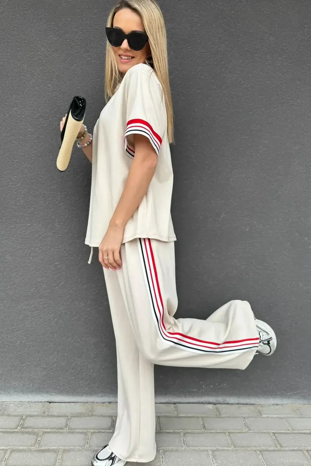 Jet Stream Contrast Striped Trim Crewneck T Shirt Loose Straight Pants Set - Sweet Fashion Wholesale
