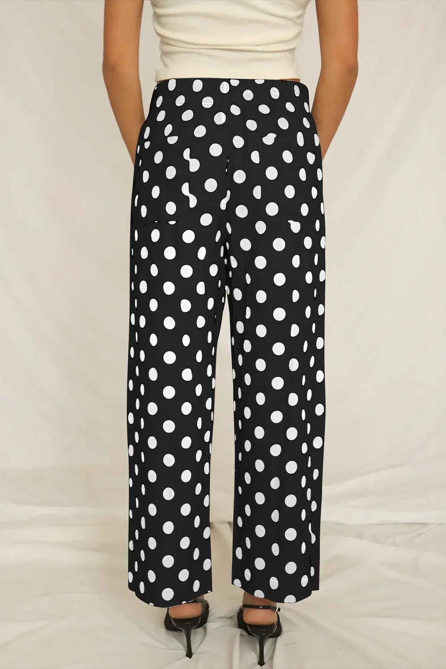 Black Polka Dot Print Patched Pocket Mid-rise Straight Leg Pants - Sweet Fashion Wholesale