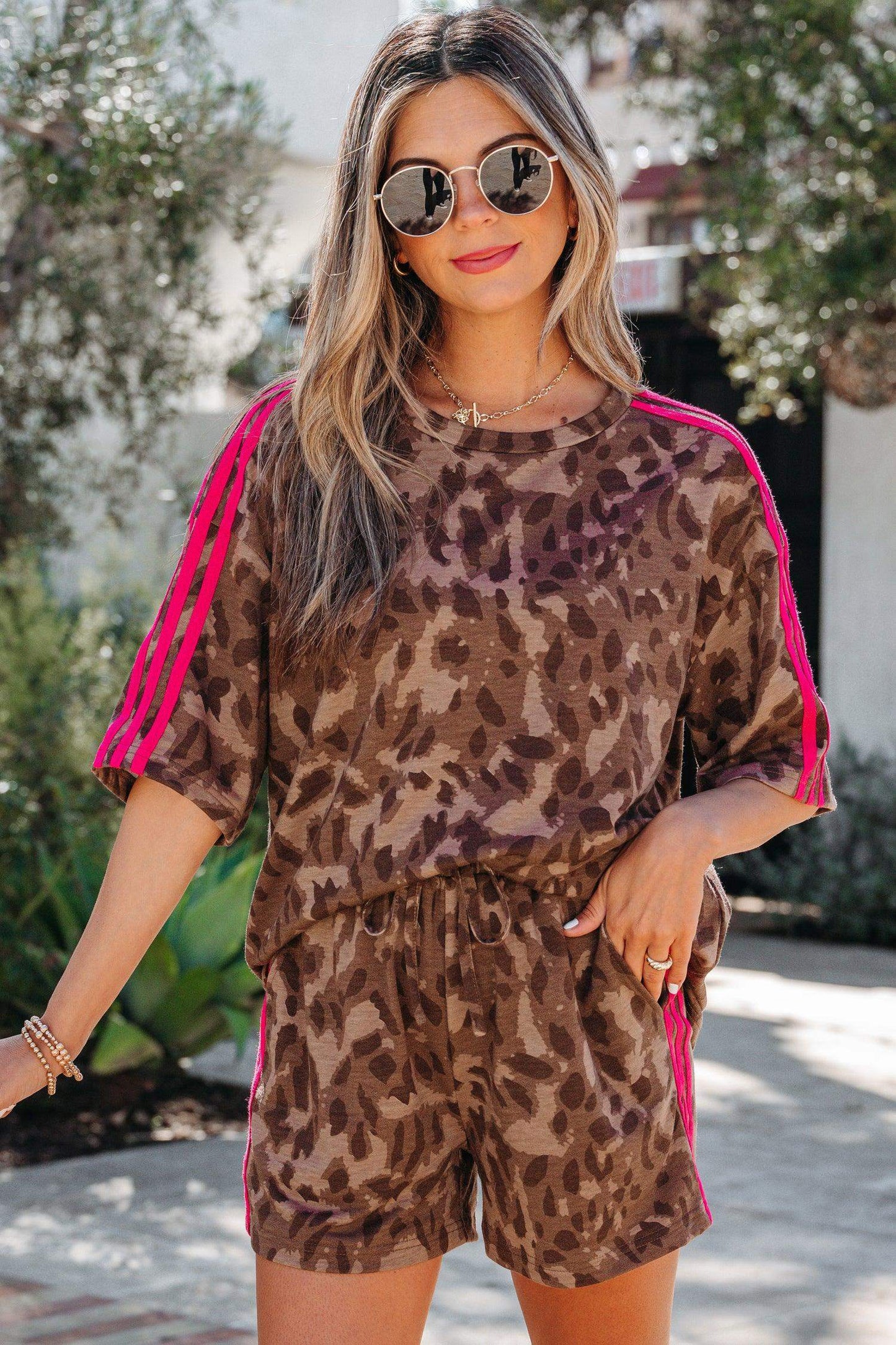 Brown Contrast Striped Accent Leopard Short Set - Sweet Fashion Wholesale