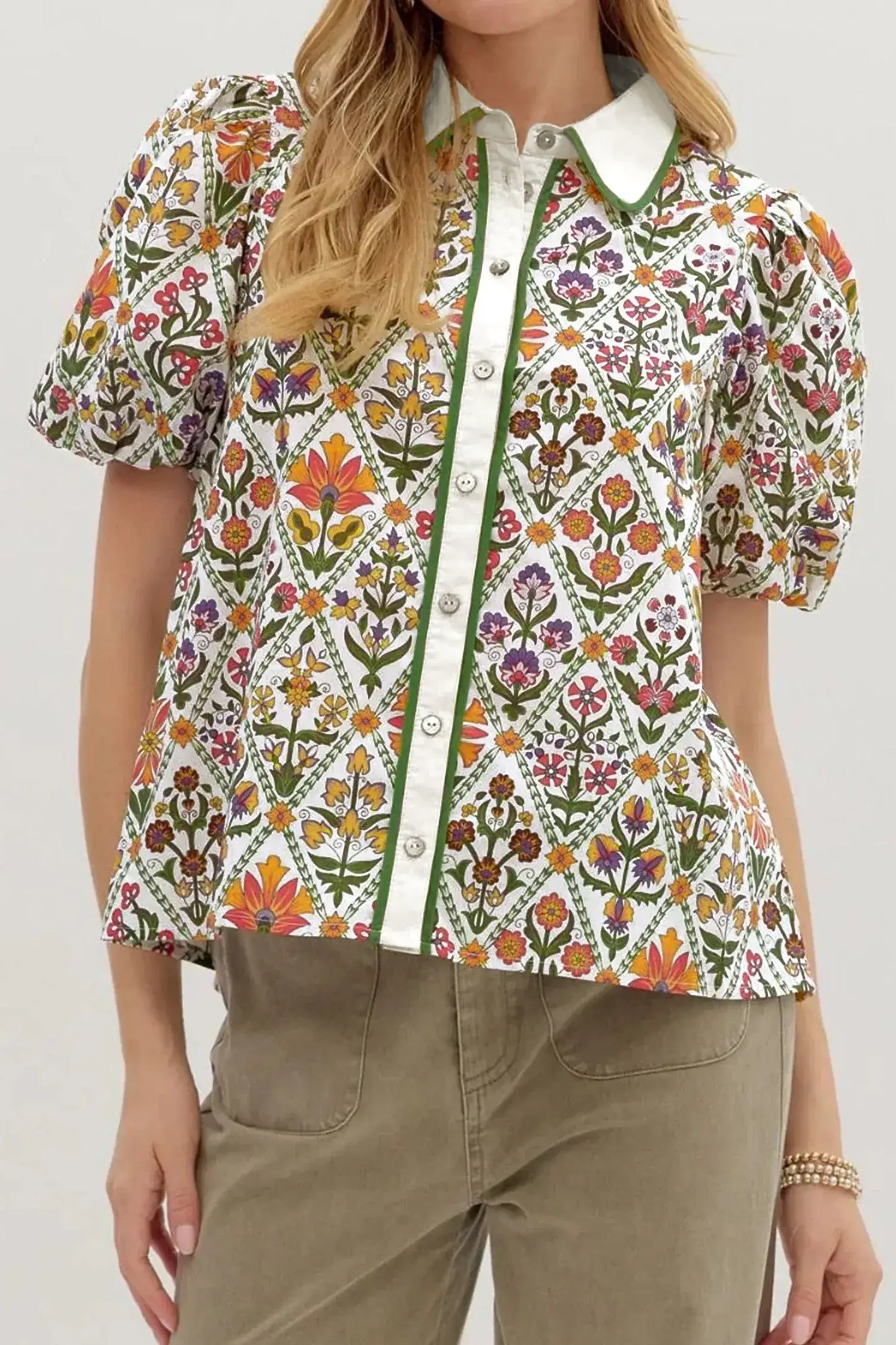 Green Short Bubble Sleeve Floral Shirt - Sweet Fashion Wholesale