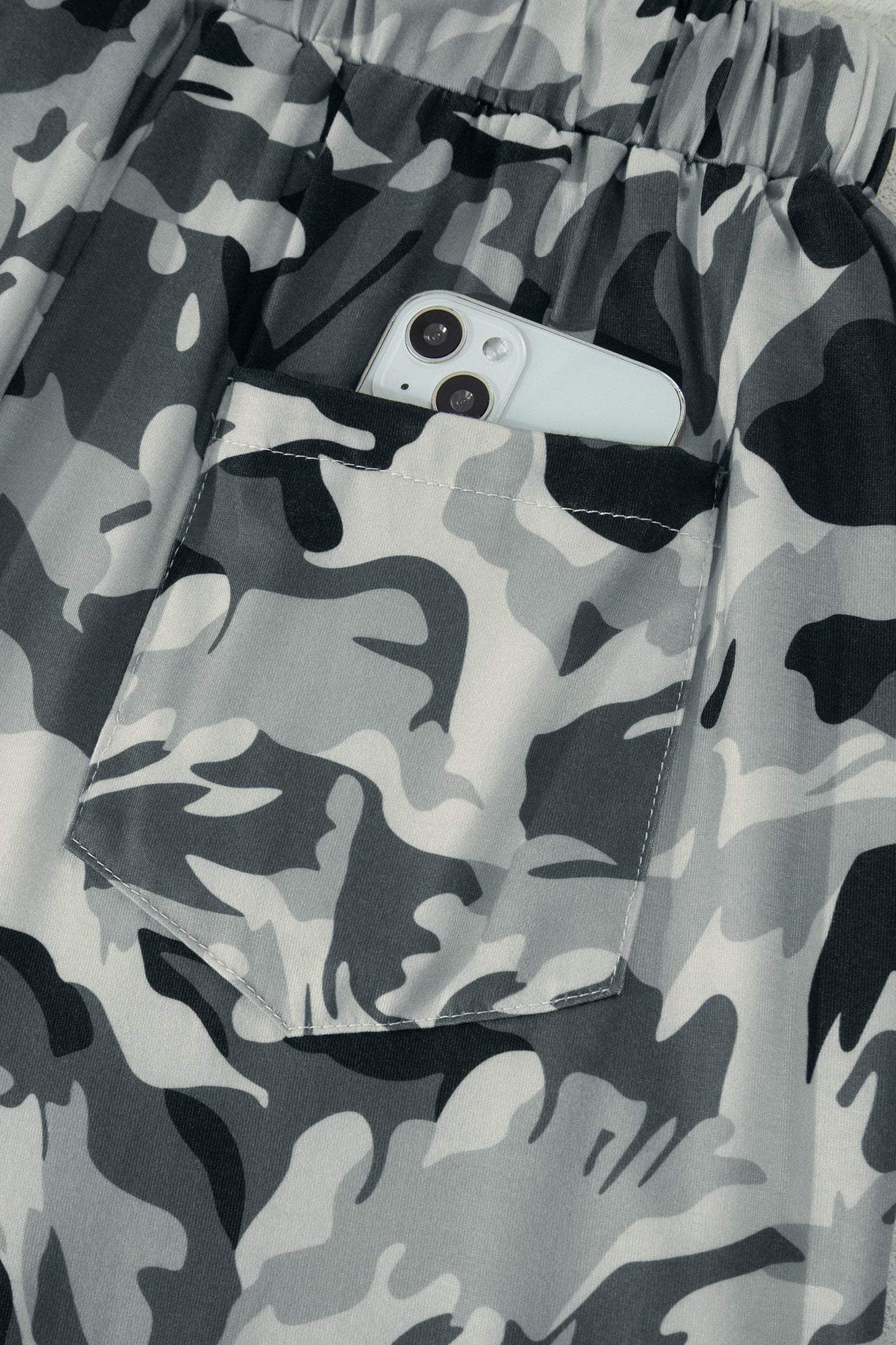 Green Camouflage Print Drawstring Casual Pants