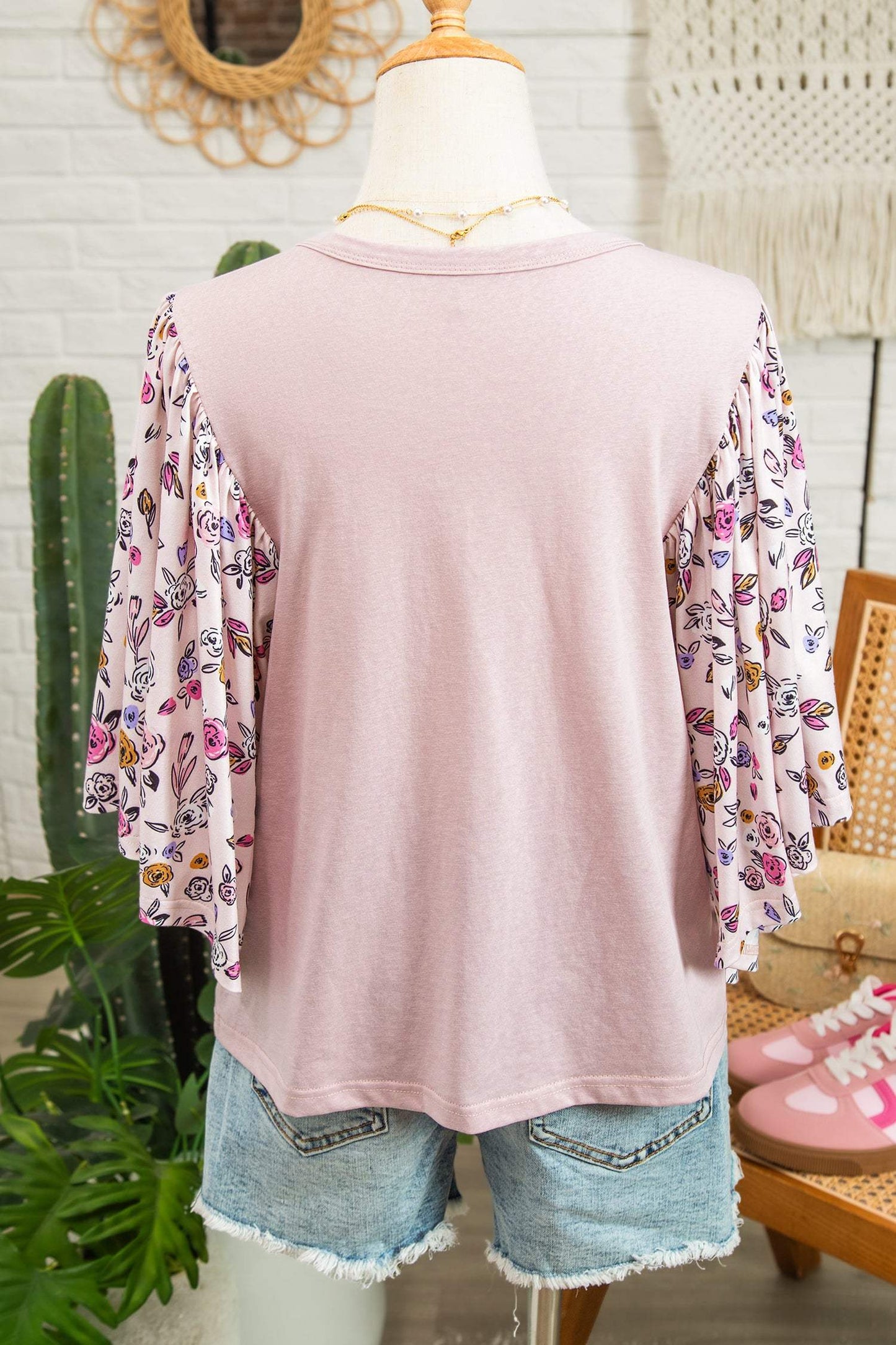 Pink Contrast Floral Patched Flowy Half Sleeve Blouse