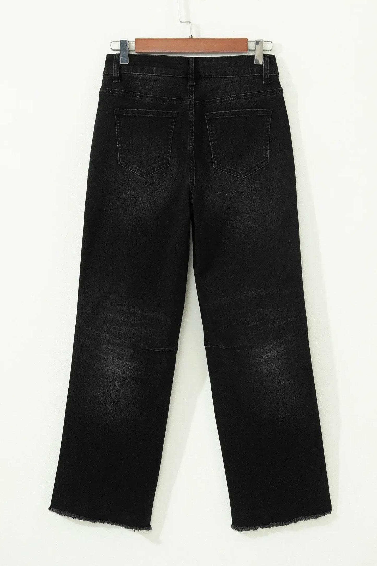 Black Frayed Cropped Straight Jeans - Sweet Fashion Wholesale