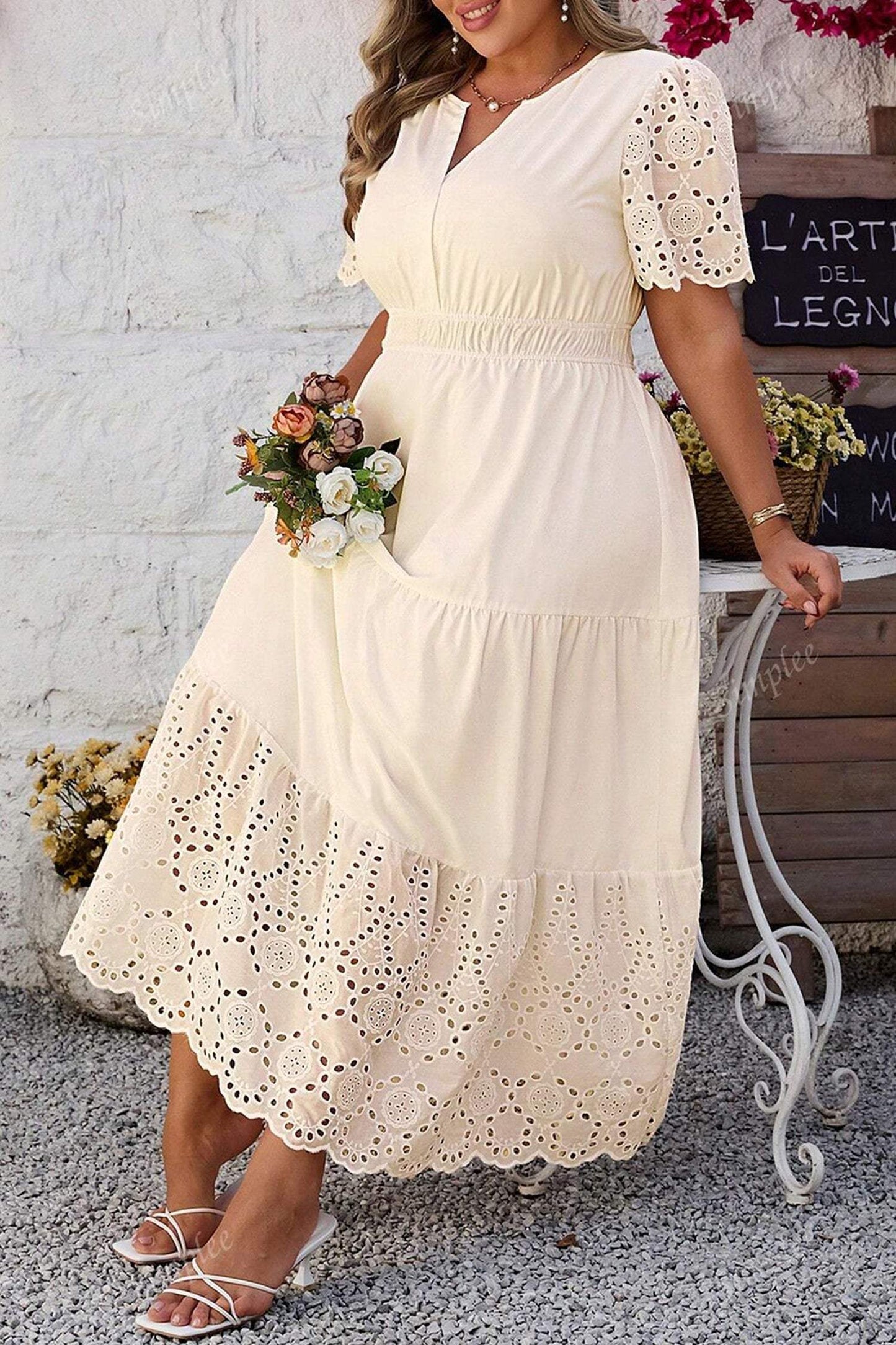 Apricot Plus Size V Neck Lacy Embroidery Patchwork Short Sleeve Maxi Dress