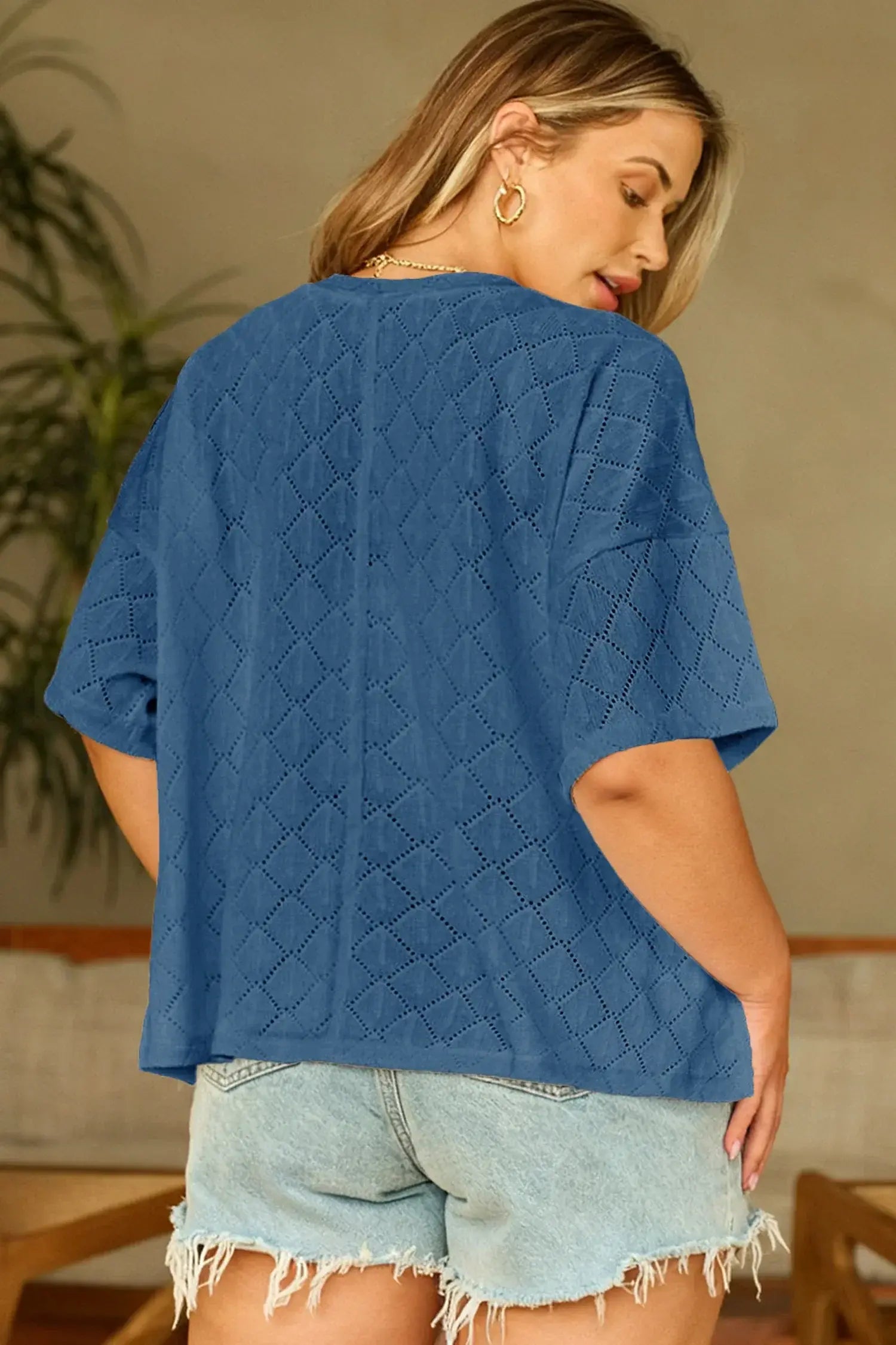 Black Pointelle Rhombus Knit Plus Size V Neck Loose Top - Sweet Fashion Wholesale