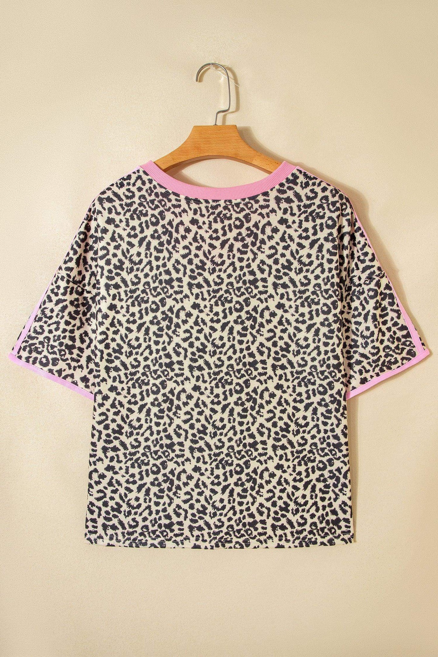 White Contrast V Neck Varsity Short Sleeve Leopard Top - Sweet Fashion Wholesale