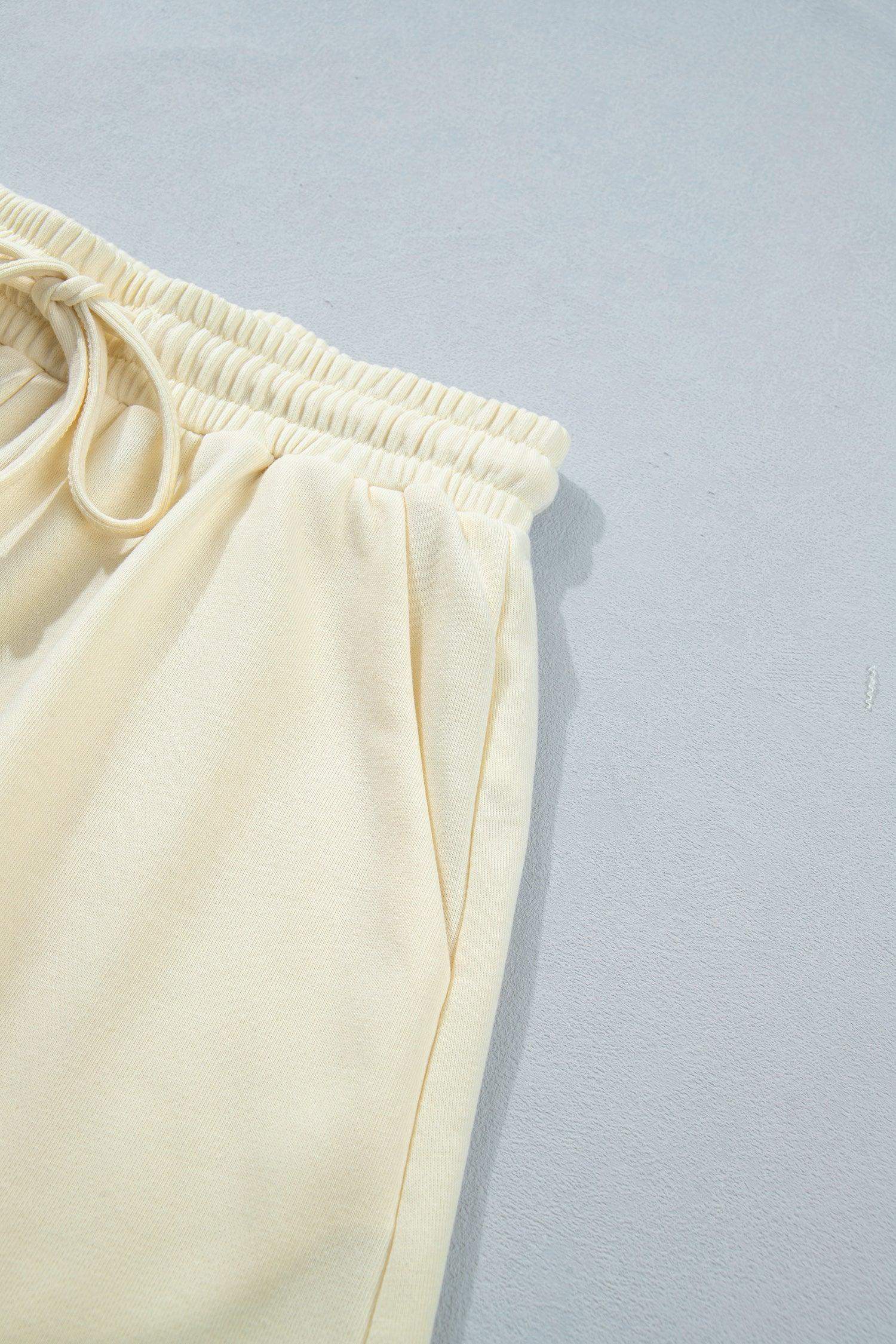 White Contrast Leopard Bow Patched V Neck Loose Tee Drawstring Shorts 2pcs Outfit - Sweet Fashion Wholesale