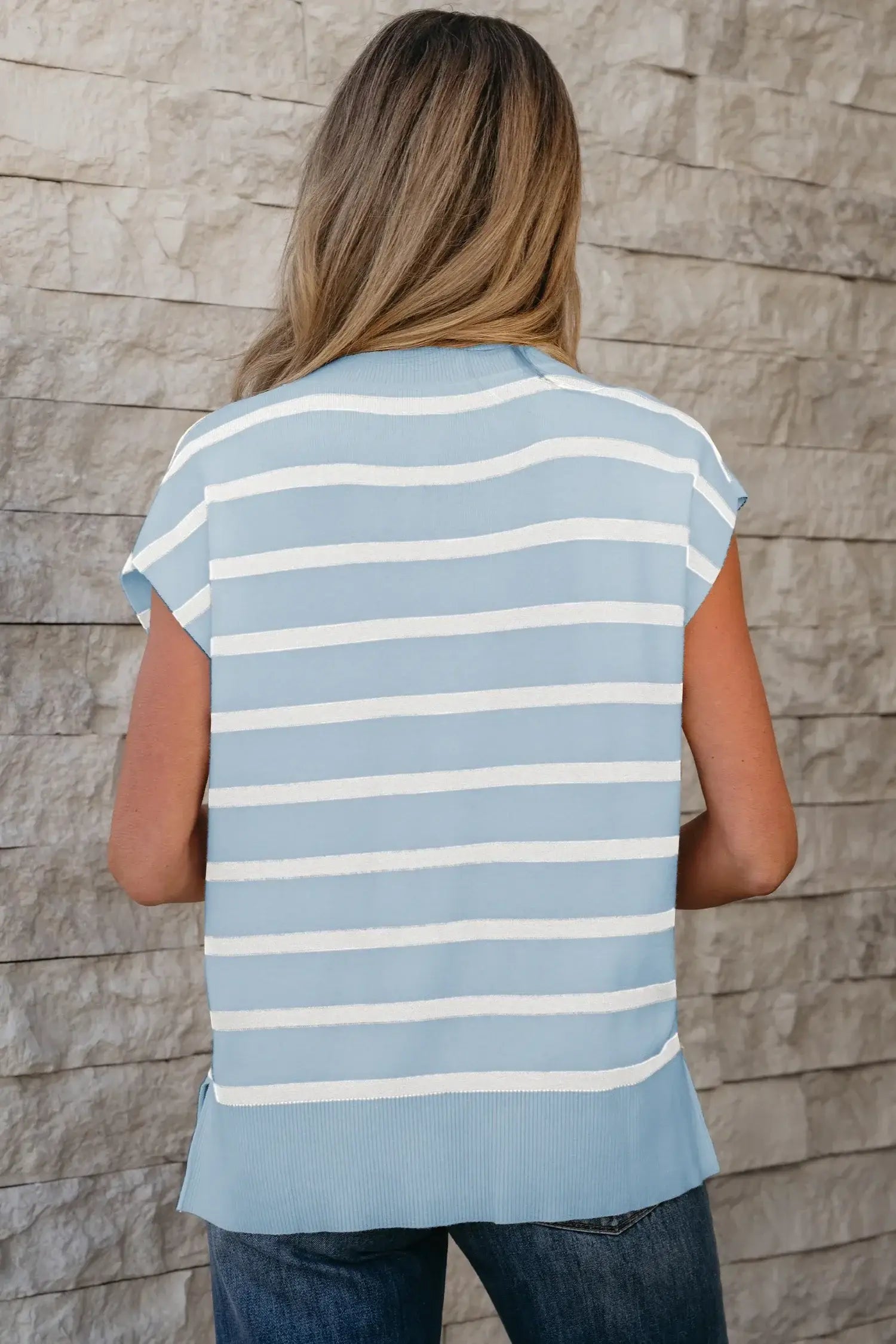 White Side Slits Crewneck Short Sleeve Sweater Tee - Sweet Fashion Wholesale