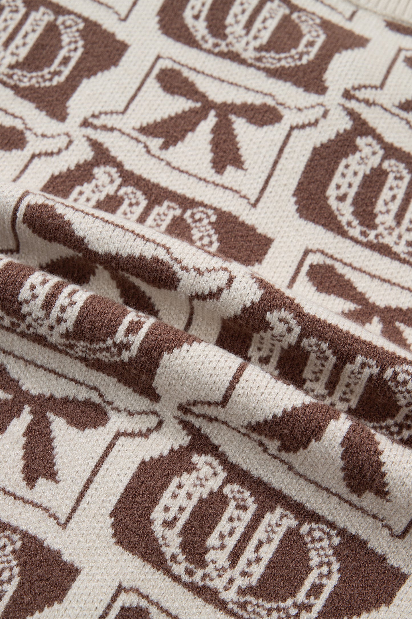 Brown Western Horseshoe Bow Pattern Button Front Sleeveless Knit Sweater