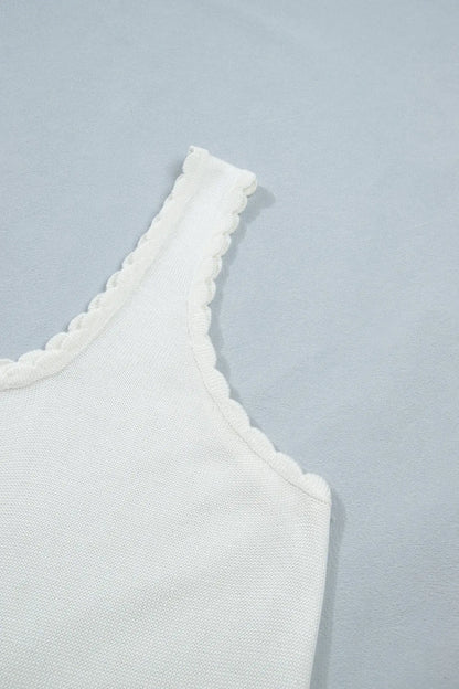 White Plus Size Floral Print Scalloped Trim Square Neck Sweater Vest - Sweet Fashion Wholesale