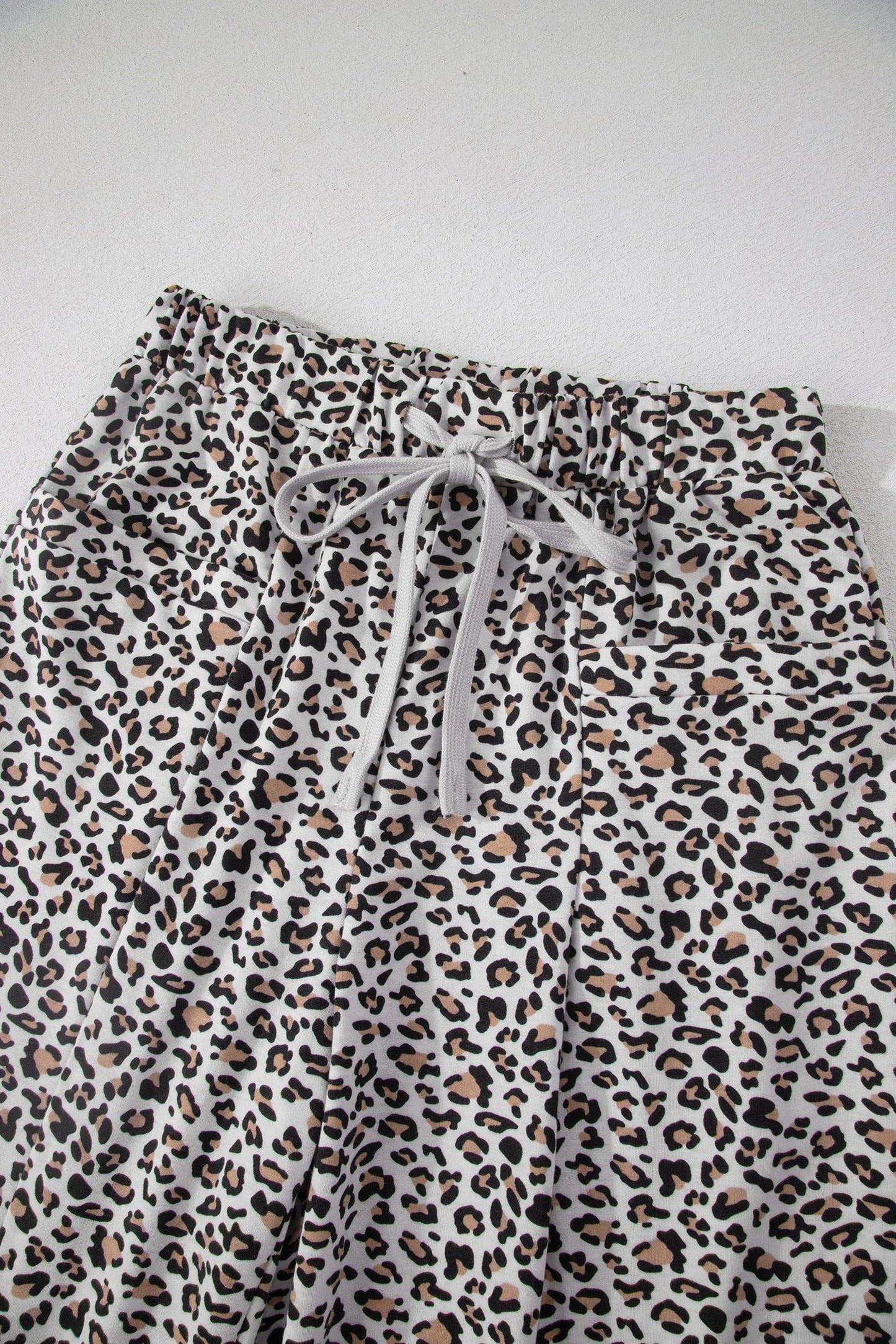 White Leopard High-Low Loose Tee Ankle Length Pants Set - Sweet Fashion Wholesale