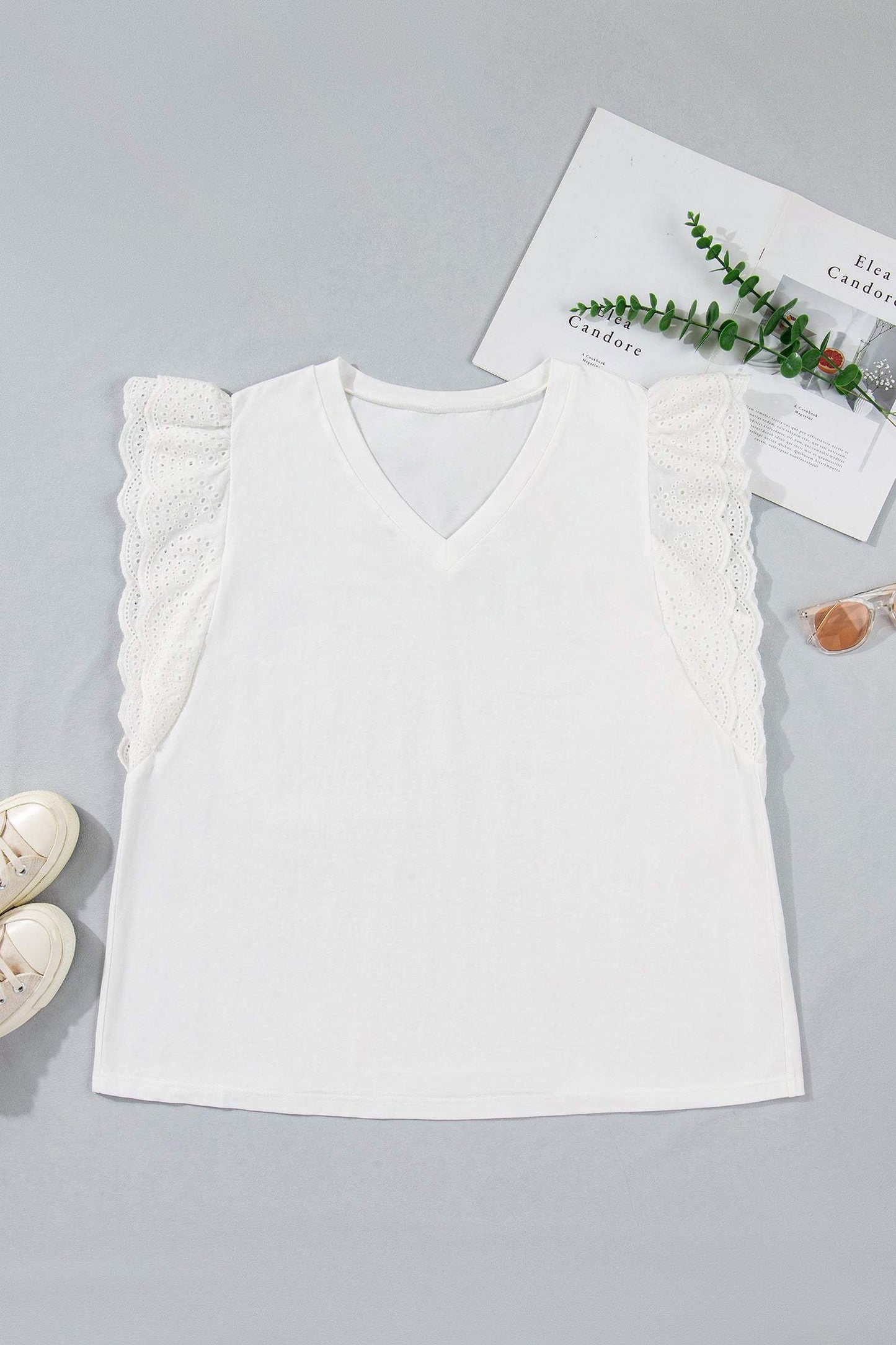 White Eyelet Crochet Splicing Short Sleeve Plus Size Tee