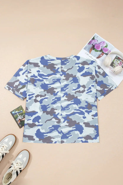Gray Plus Size Camouflage Print Textured Casual Tee - Sweet Fashion Wholesale