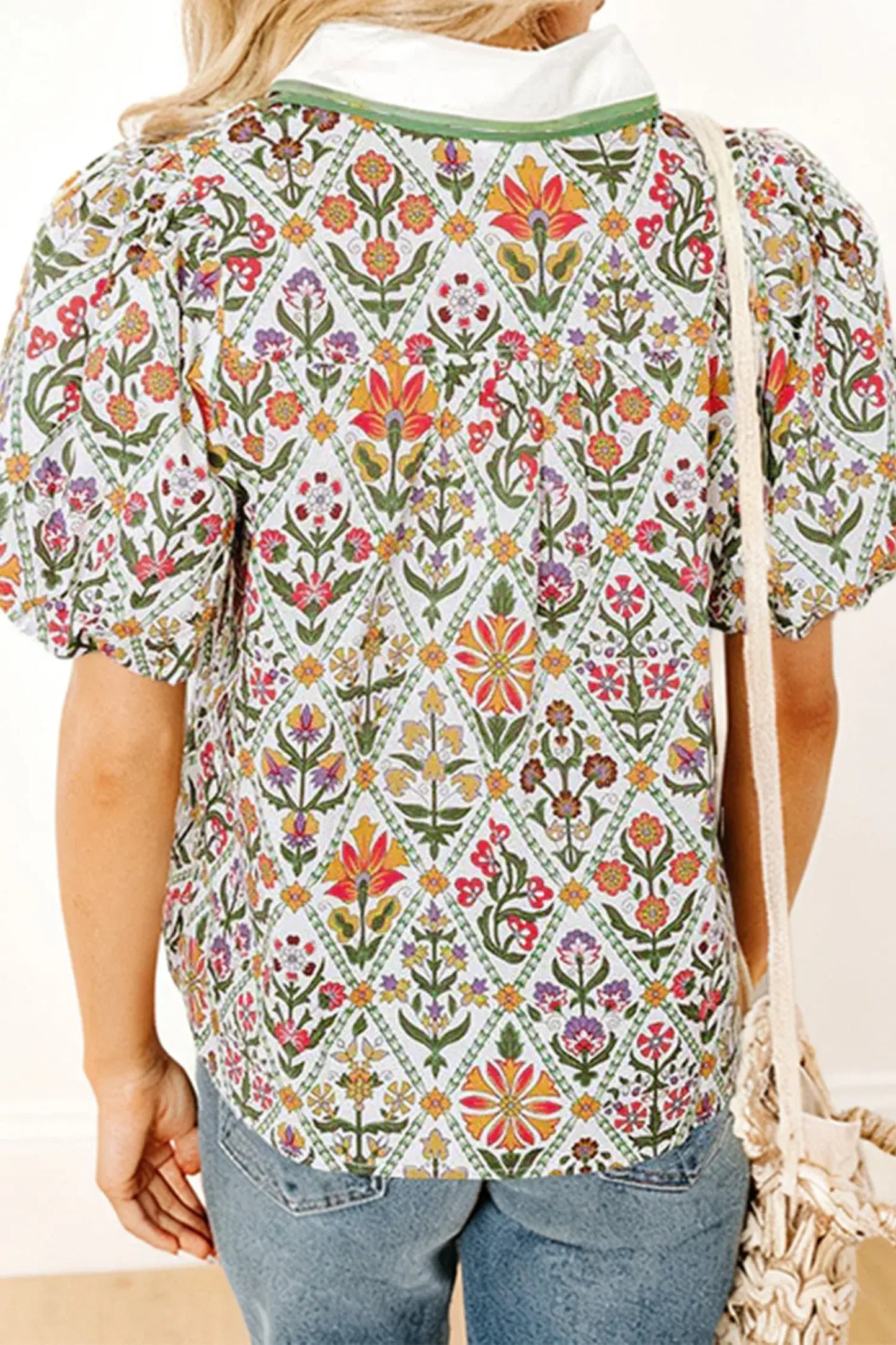 Green Short Bubble Sleeve Floral Shirt - Sweet Fashion Wholesale