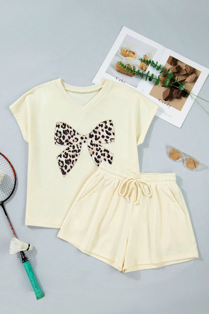 White Contrast Leopard Bow Patched V Neck Loose Tee Drawstring Shorts 2pcs Outfit - Sweet Fashion Wholesale