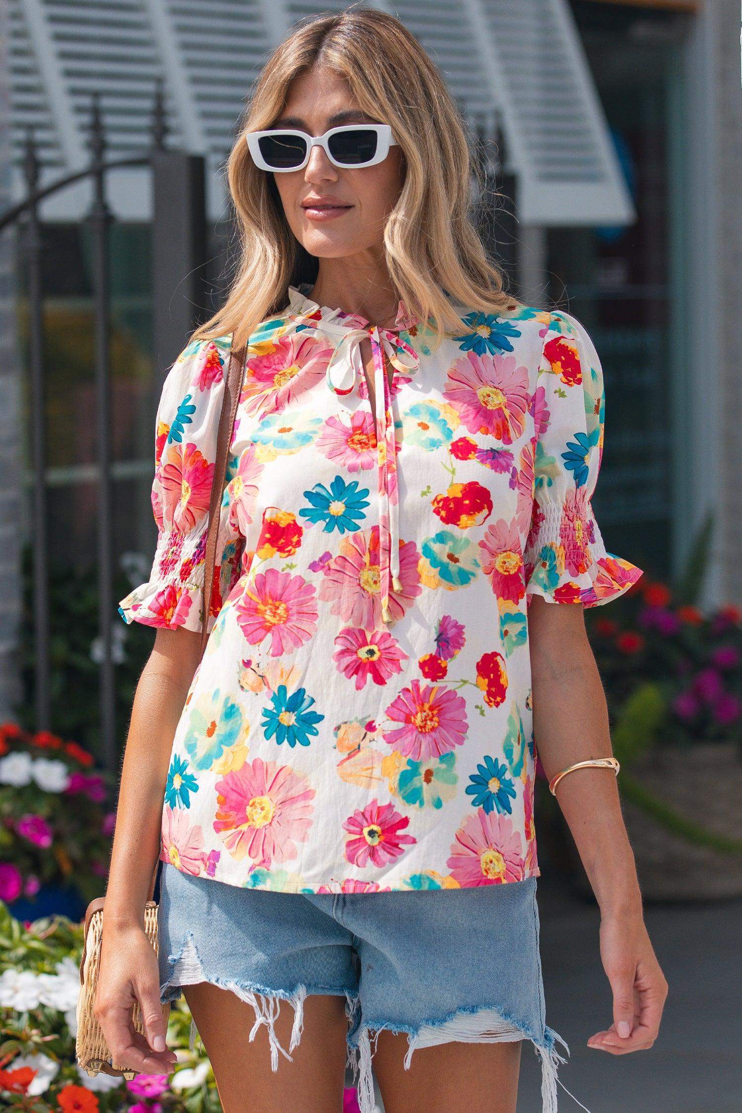 Beige Vibrant Summer Floral Tie V Neck Short Puff Sleeve Blouse - Sweet Fashion Wholesale