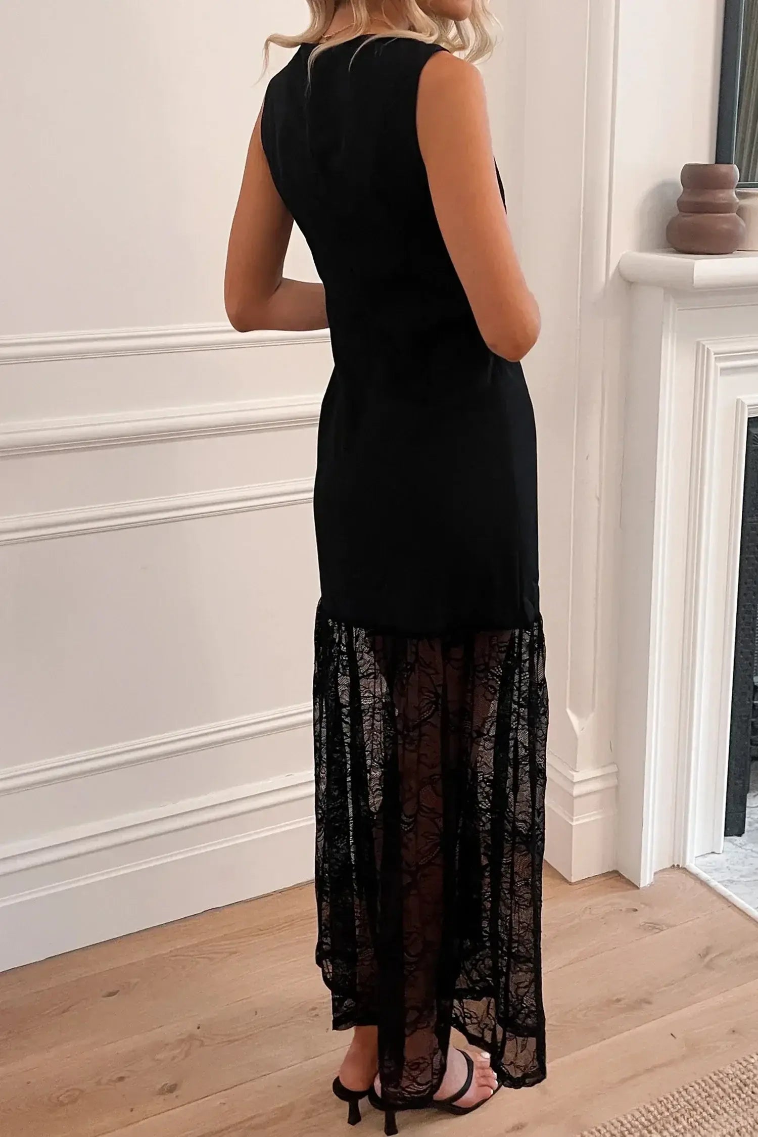 Black Solid Color Sleeveless Sheer Floral Lace Patchwork Long Dress - Sweet Fashion Wholesale