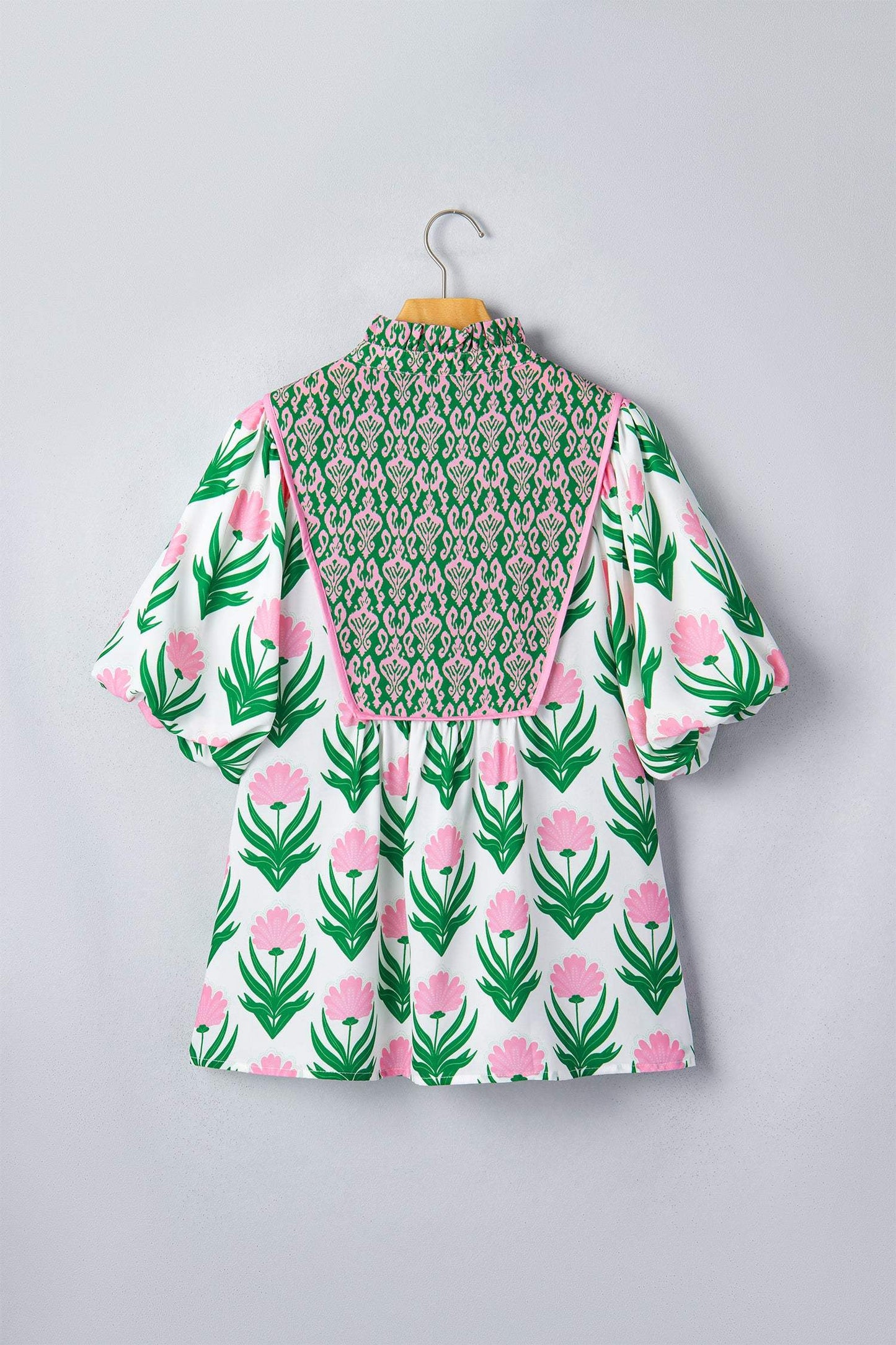 Multicolour Floral Print Puff Sleeve Contrast Bordered V Neck Blouse