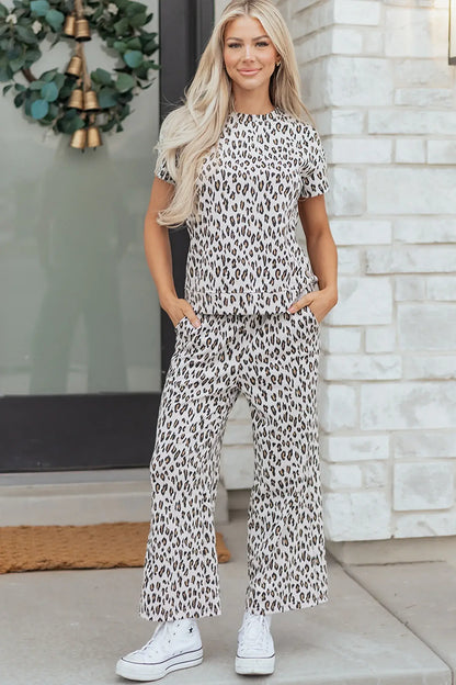 Beige Leopard Print Casual Tee and Pants 2pcs Outfit - Sweet Fashion Wholesale