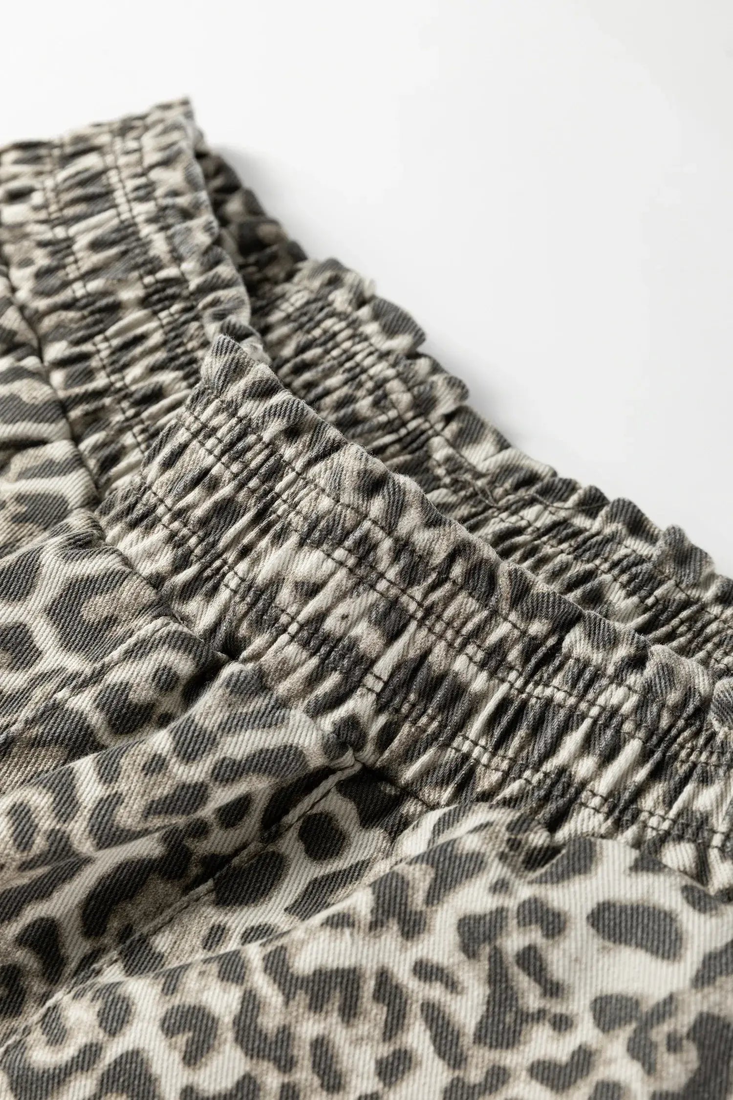 Brown Leopard Print Raw Hem Elastic Waist Loose Pull On Jeans - Sweet Fashion Wholesale