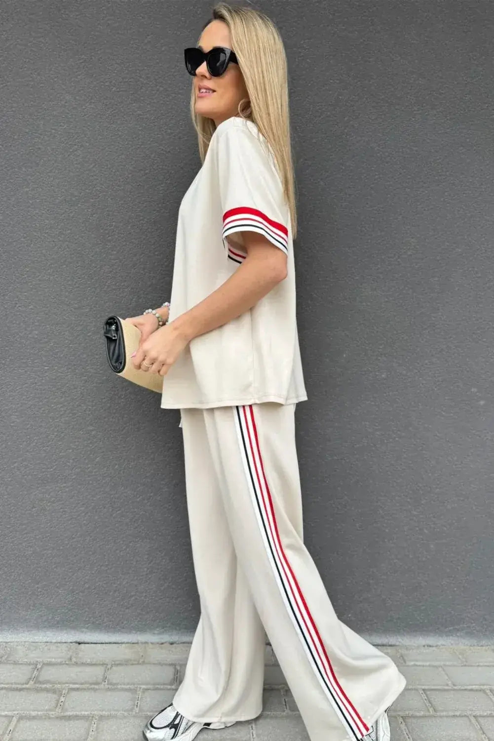Jet Stream Contrast Striped Trim Crewneck T Shirt Loose Straight Pants Set - Sweet Fashion Wholesale