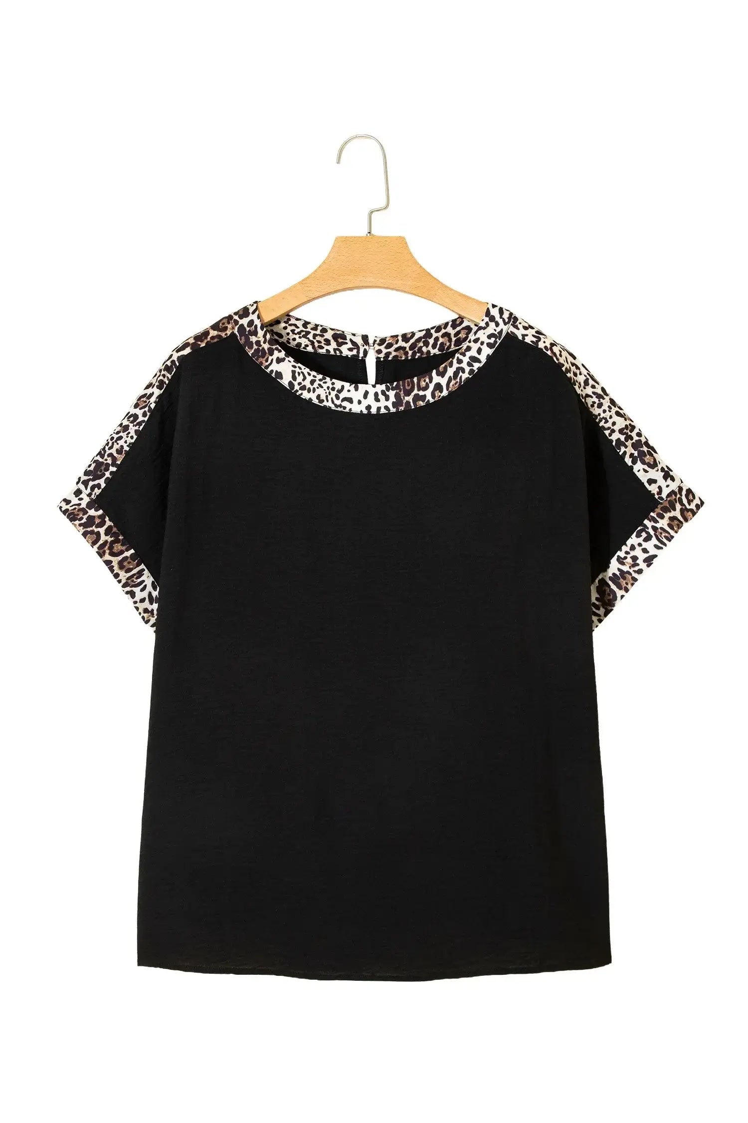 Black Plus Size Leopard Patchwork Round Neck Loose Tee - Sweet Fashion Wholesale