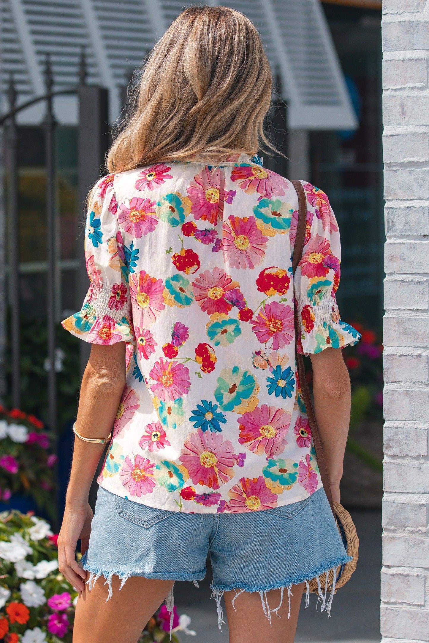 Beige Vibrant Summer Floral Tie V Neck Short Puff Sleeve Blouse - Sweet Fashion Wholesale