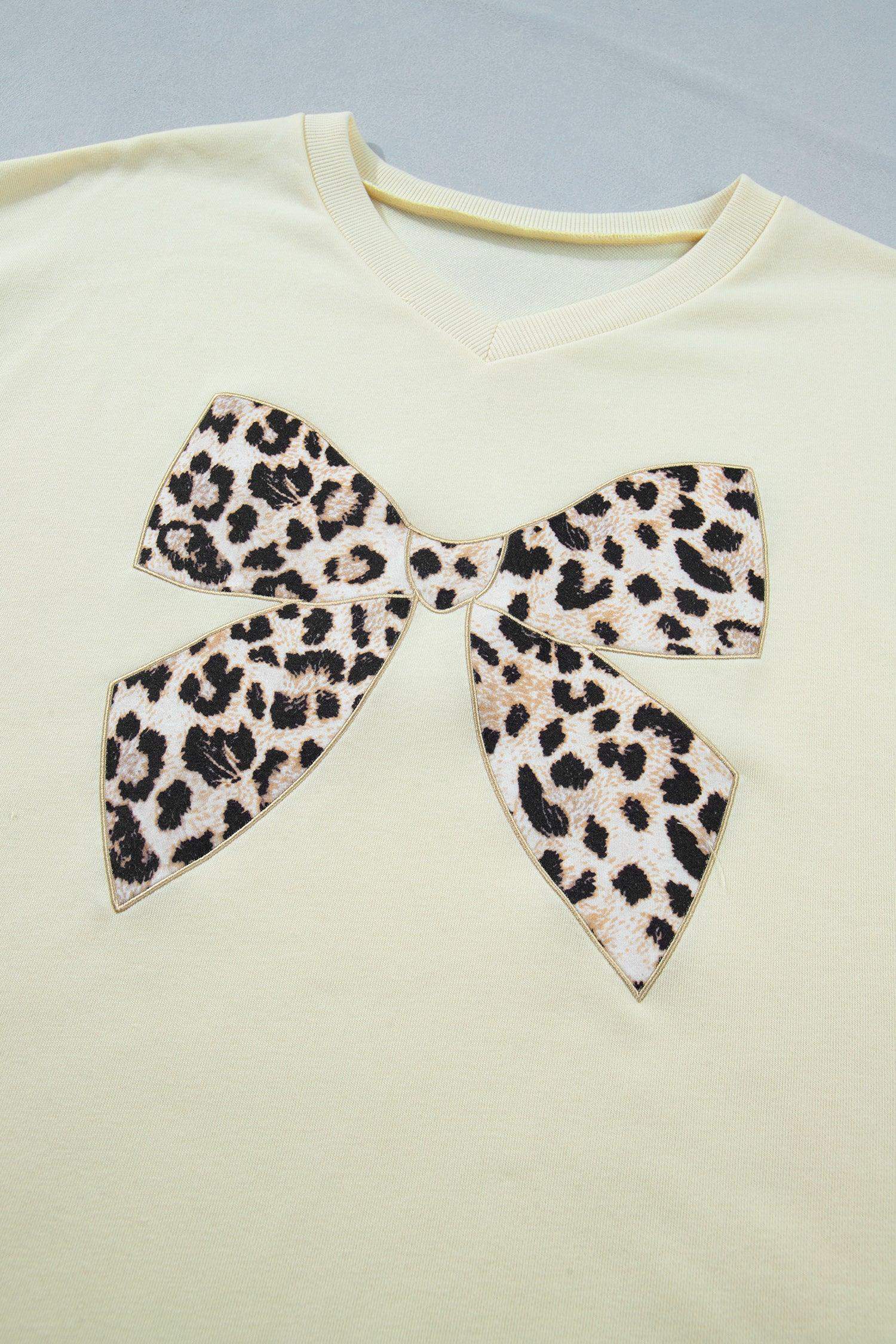 White Contrast Leopard Bow Patched V Neck Loose Tee Drawstring Shorts 2pcs Outfit - Sweet Fashion Wholesale