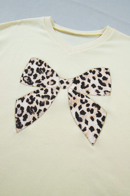 White Contrast Leopard Bow Patched V Neck Loose Tee Drawstring Shorts 2pcs Outfit - Sweet Fashion Wholesale