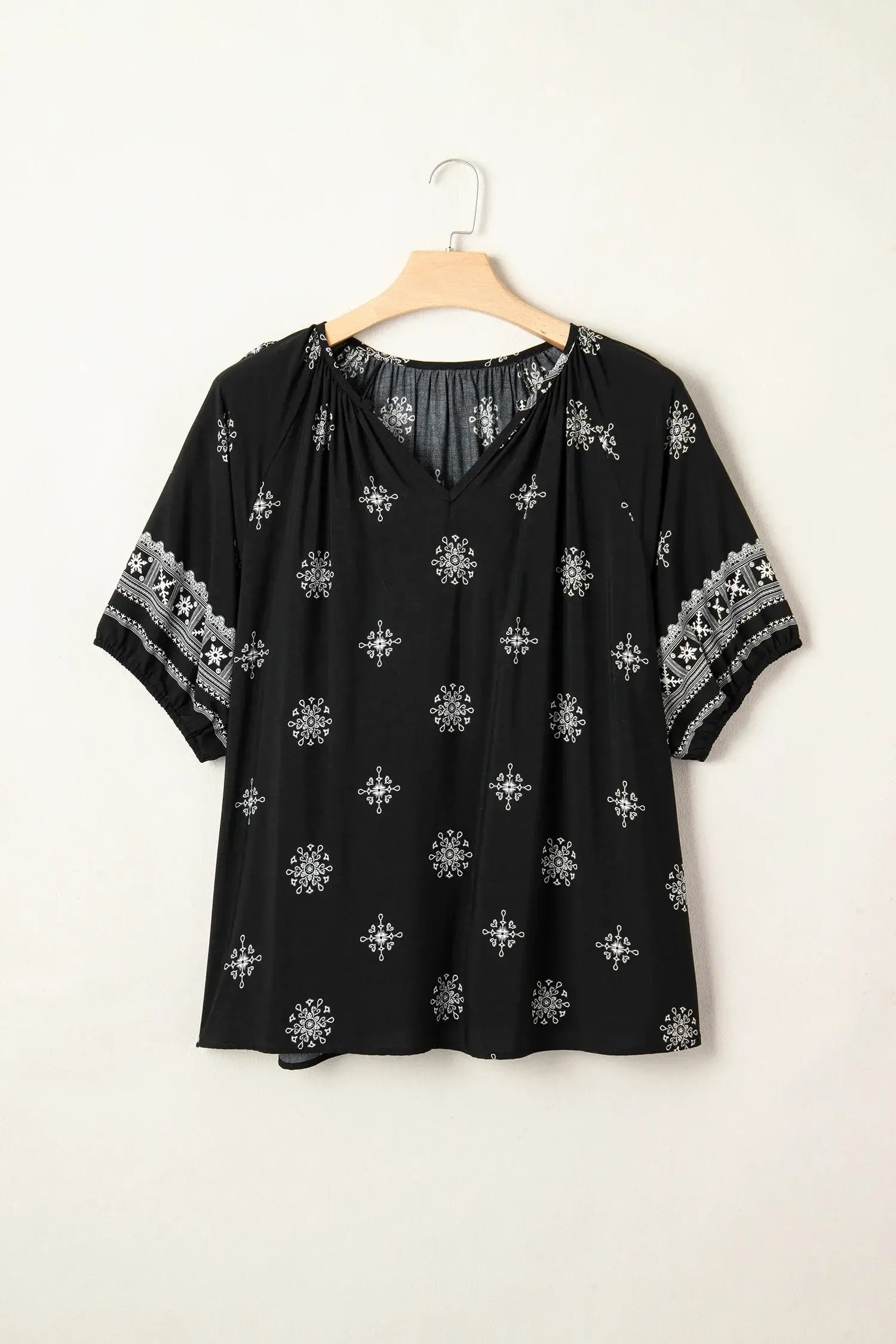 Green Boho Chic Notched V Neck Plus Floral Short Sleeve Top - Sweet Fashion Wholesale
