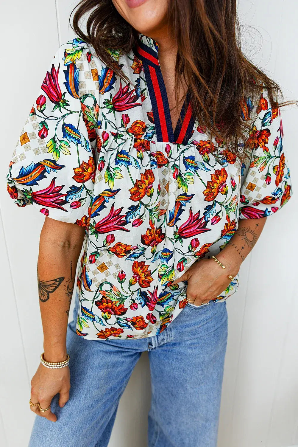 Multicolour Contrasted V Neckline Floral Puff Short Sleeve Blouse - Sweet Fashion Wholesale